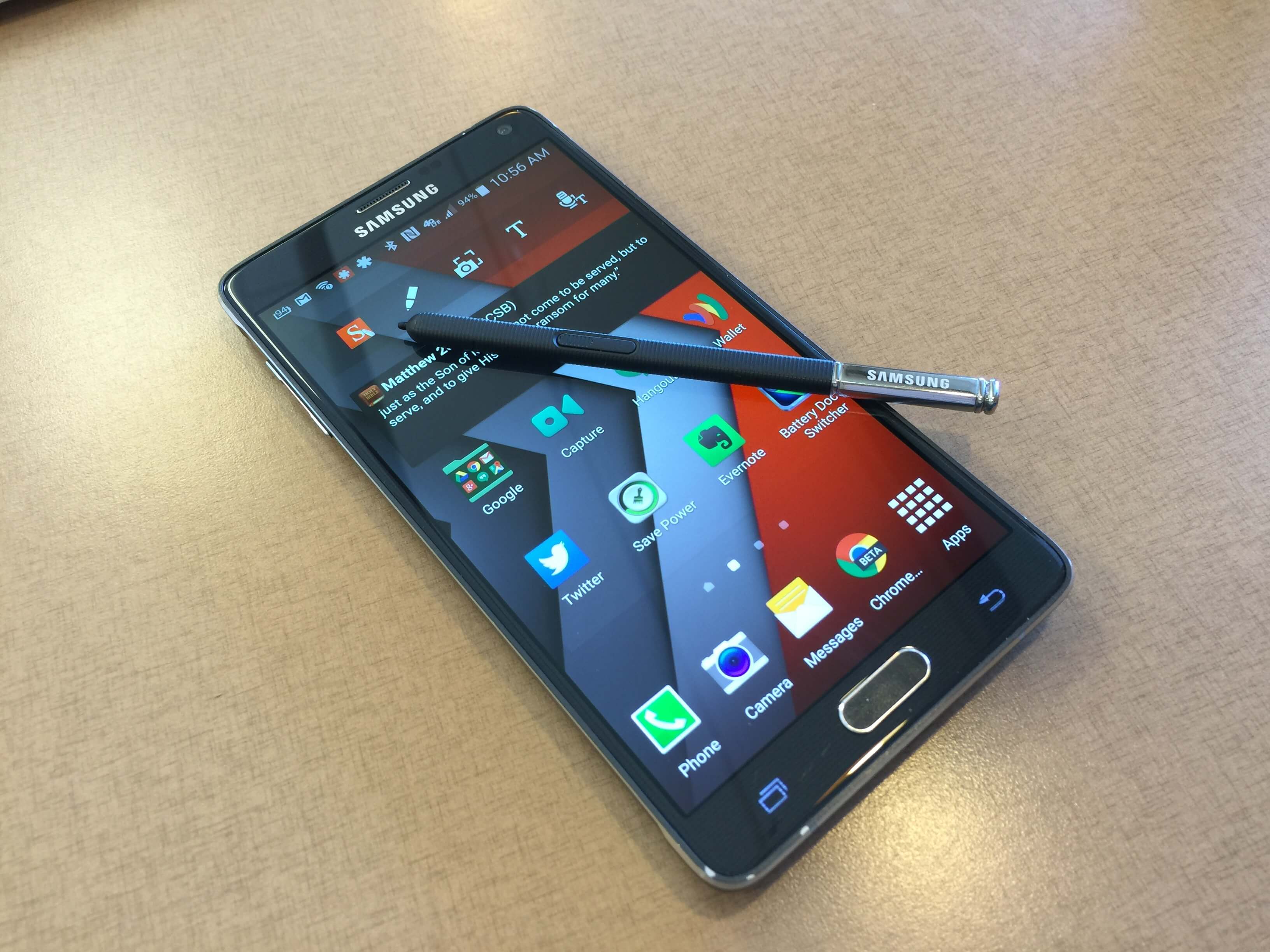 Samsung Galaxy Note 5 Ekranda rakip tanımıyor!