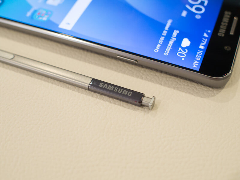 Galaxy Note 5’e S-Pen Kalemi Ters Takmayın!