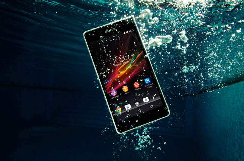 Sony Telefonların Su Altında Kullanılmamasını İstiyor!