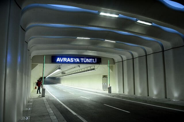 Avrasya Tünelinden Kaç Araç Geçti ve Geçiş Ücretleri Ne Kadar