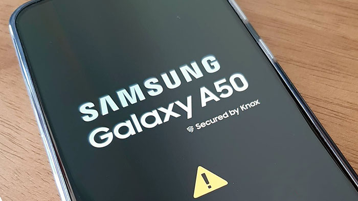 Samsung Cihazlarda Logoda Kalma Problemi Nasıl Çözülür?